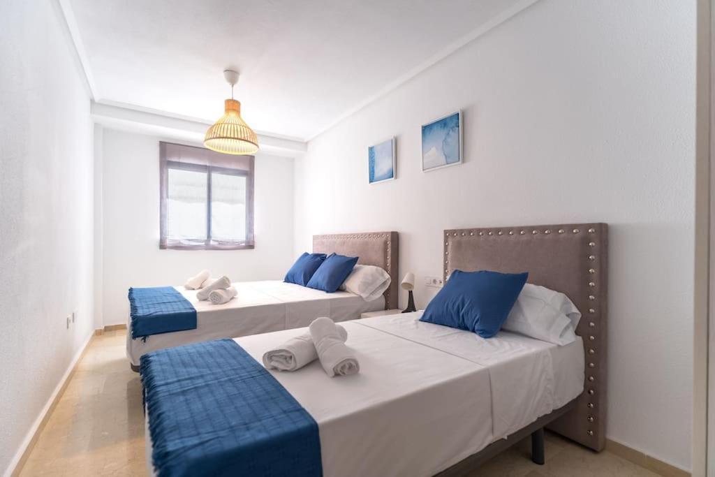 Amplio Apartamento 2 Dormitorios Cerca De La Playa Alicante Zewnętrze zdjęcie