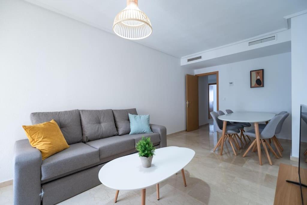 Amplio Apartamento 2 Dormitorios Cerca De La Playa Alicante Zewnętrze zdjęcie