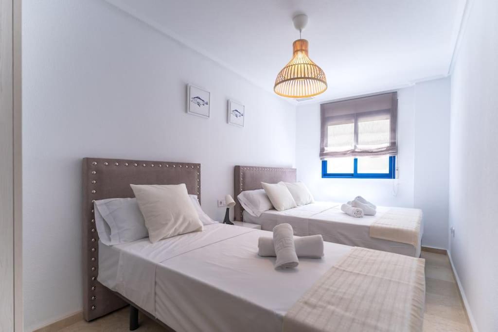 Amplio Apartamento 2 Dormitorios Cerca De La Playa Alicante Zewnętrze zdjęcie