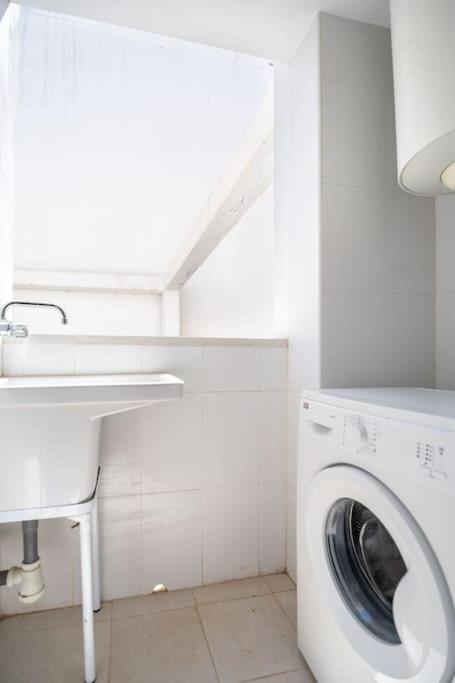 Amplio Apartamento 2 Dormitorios Cerca De La Playa Alicante Zewnętrze zdjęcie